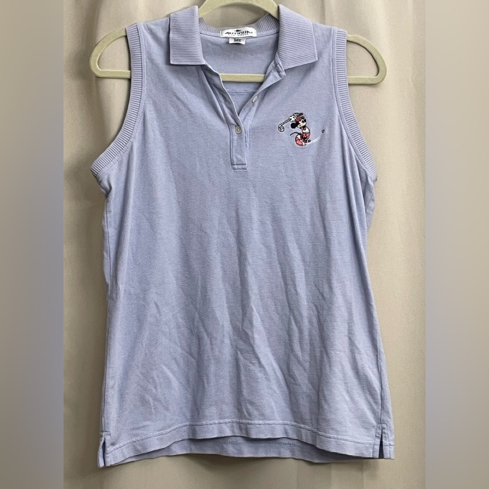 Antigua women’s sleeveless golf shirt. Mickey embroidered golfing. Lavender.